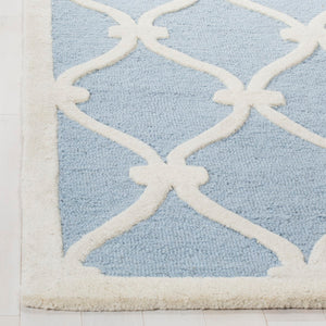 Safavieh Cambridge CAM710 Hand Tufted Rug