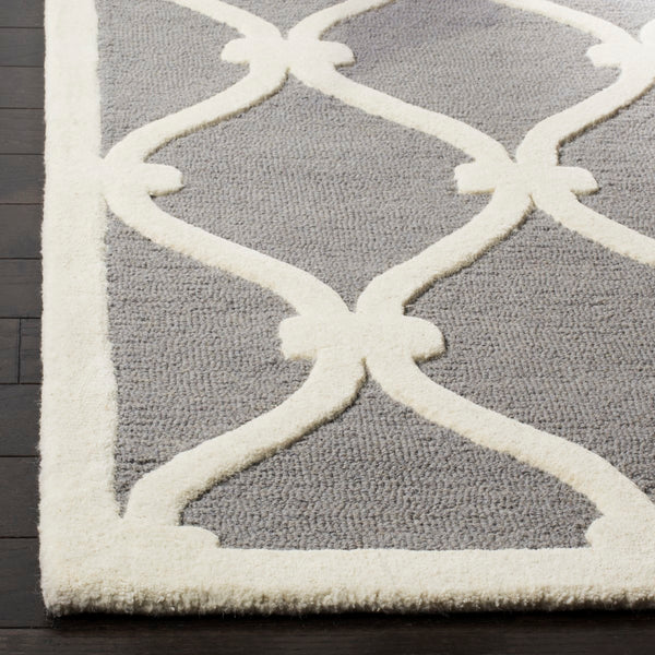 Safavieh Cambridge CAM710 Hand Tufted Rug