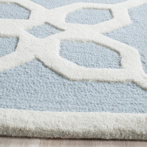 Safavieh Cambridge CAM722 Hand Tufted Rug