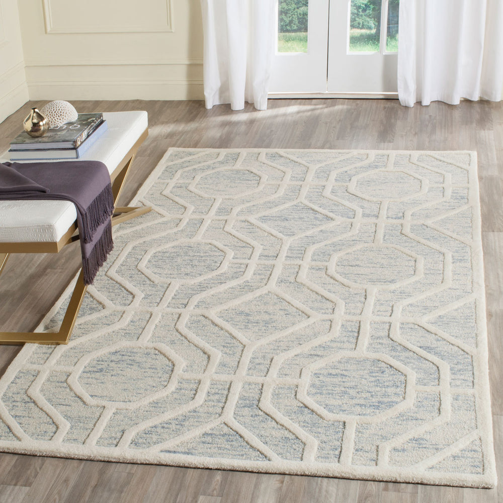 Safavieh Cambridge CAM726 Hand Tufted Rug