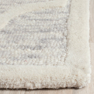 Safavieh Cambridge 727 Hand Tufted Wool Rug CAM727G-3