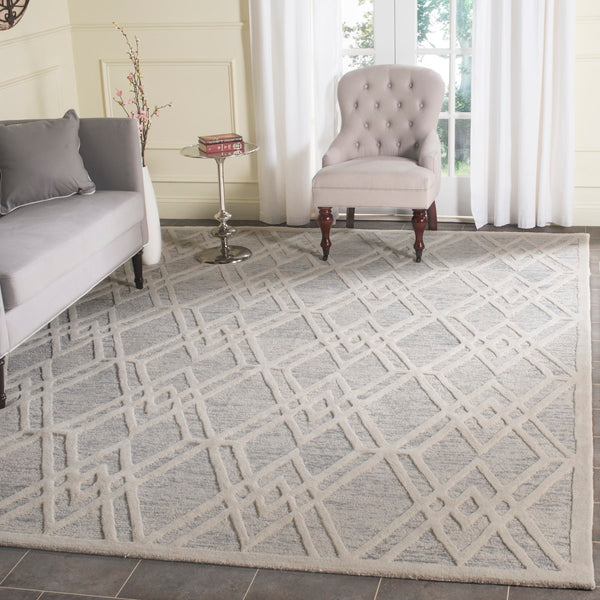 Safavieh Cambridge CAM729 Hand Tufted Rug