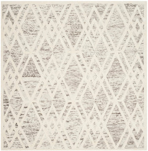 Safavieh Cambridge CAM729 Hand Tufted Rug