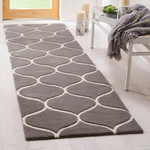 Safavieh Cambridge CAM730 Hand Tufted Rug