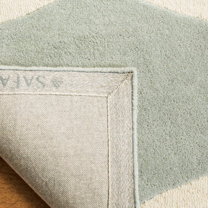 Safavieh Cambridge 730 Hand Tufted Wool Rug CAM730G-3