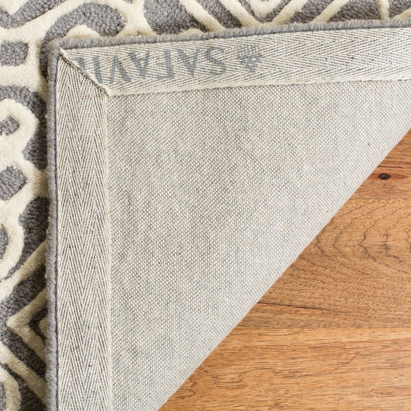 Safavieh Cambridge 731 Hand Tufted Wool Rug CAM731D-3