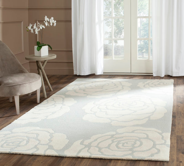 Safavieh Cambridge CAM782 Hand Tufted Rug