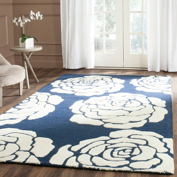 Safavieh Cambridge CAM782 Hand Tufted Rug
