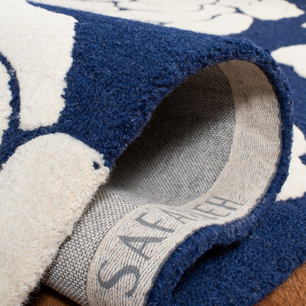 Safavieh Cambridge 782 Hand Tufted Wool Rug CAM782M-3