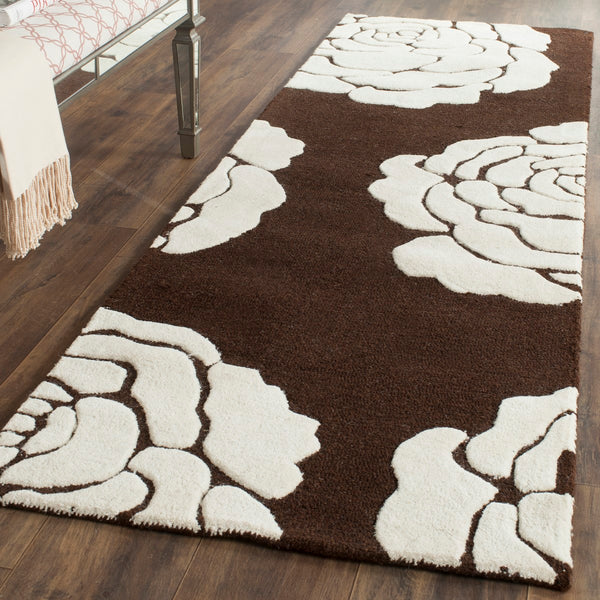 Safavieh Cambridge CAM782 Hand Tufted Rug