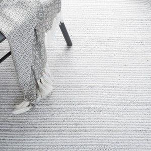 Cape Cod Hand Woven Contemporary Rug - Luxurious 100% Polyester Pile for a Stylish Home Decor Upgrade