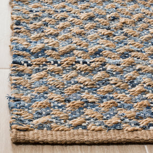Safavieh Cape Cod 305 HAND WOVEN 60 % Jute 30 % Recycled Fabric( Chindi) 10 % Cotton Rug CAP305M-4
