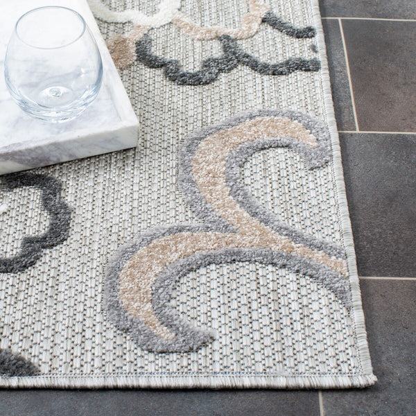 Safavieh Cabana 391 Power Loomed 100% Polypropylene Indoor/Outdoor Rug CBN391F-9