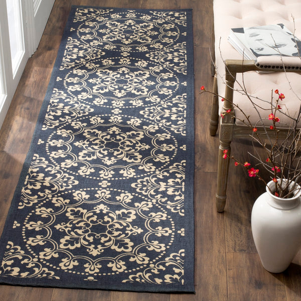 Safavieh Cedar CDR262 Hand Loomed Rug