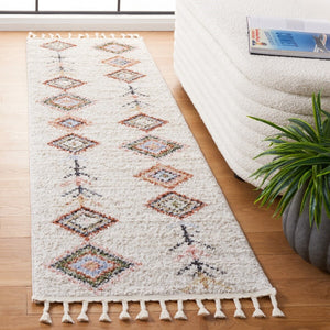 Chapel Power Loomed Bohemian Area Rug - Stylish Polyester Design for Chic Home Decor Enhancement