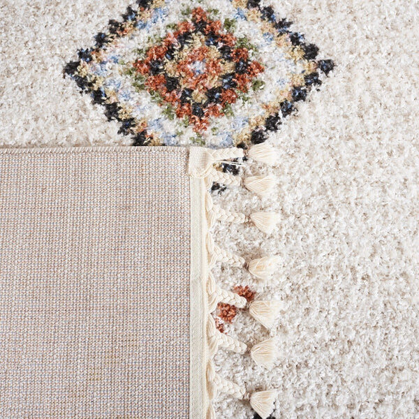 Chapel Power Loomed Bohemian Area Rug - Stylish Polyester Design for Chic Home Decor Enhancement