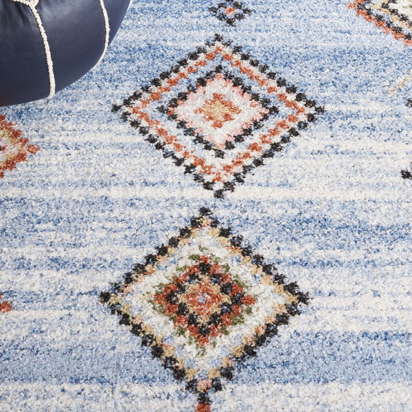 Chapel Power Loomed Bohemian Area Rug - Stylish Polyester Design for Chic Home Decor Enhancement
