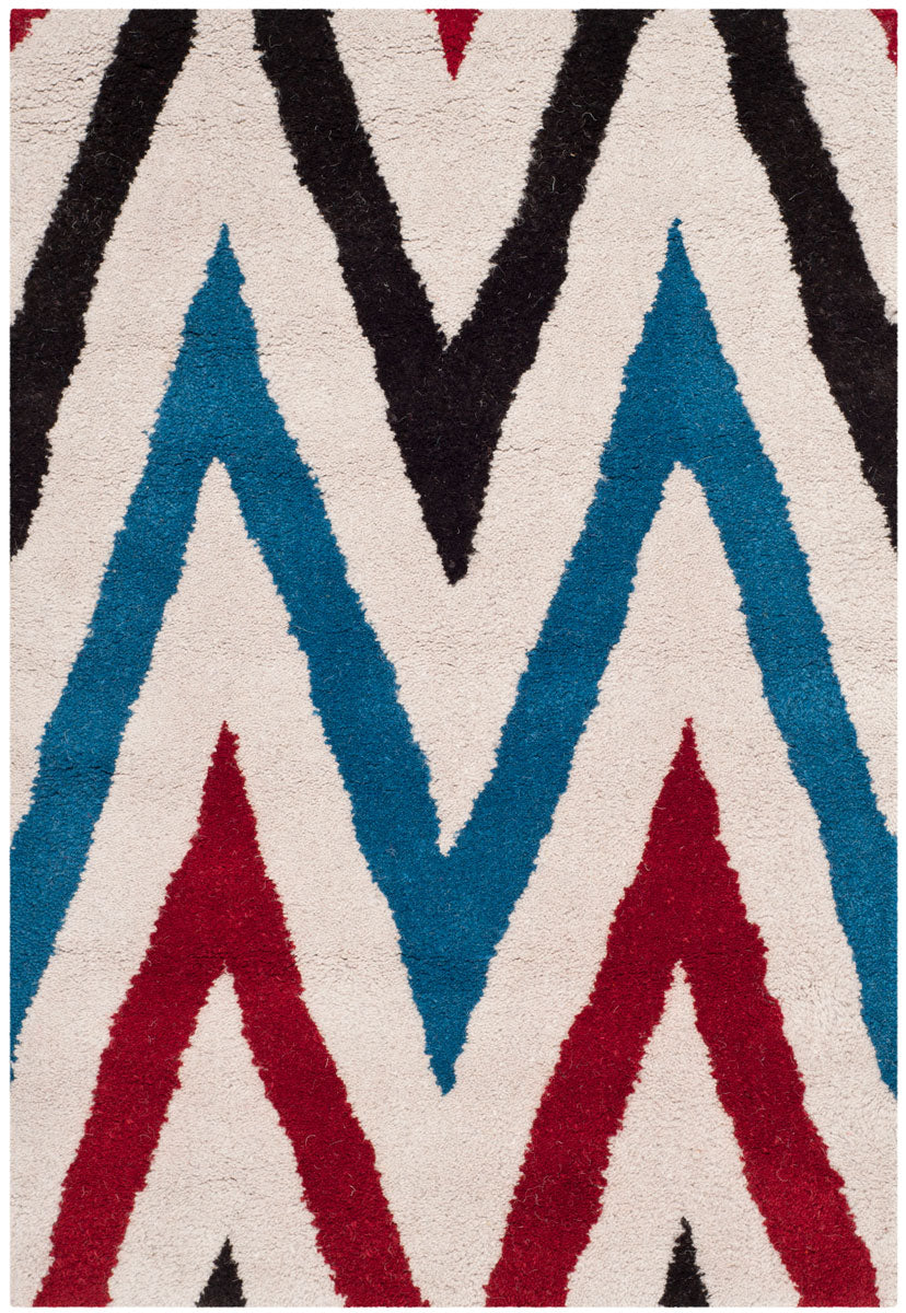 Safavieh CHT151 Hand Tufted Rug