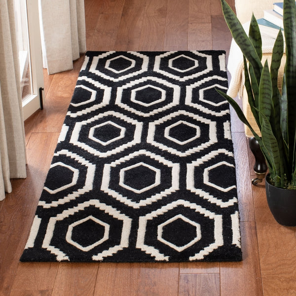 Safavieh Chatham Hand Tufted Wool Rug CHT731K-3