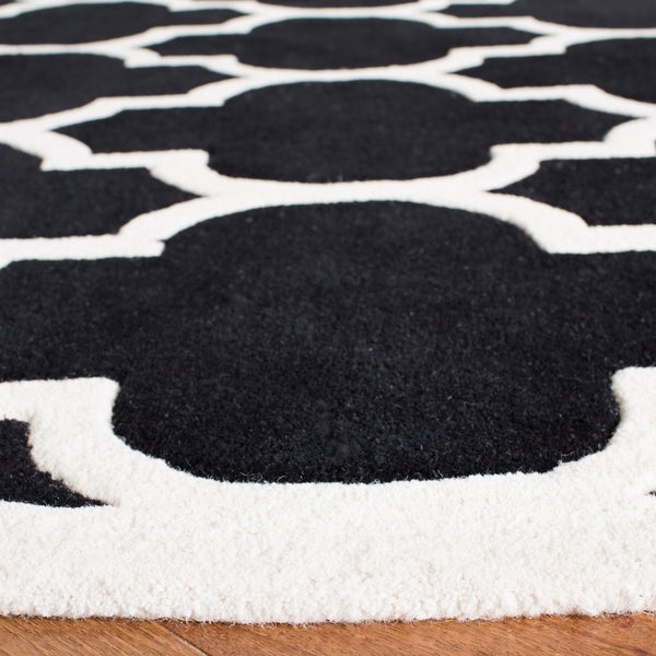 Safavieh Chatham 733 Hand Tufted Wool Rug CHT733K-3