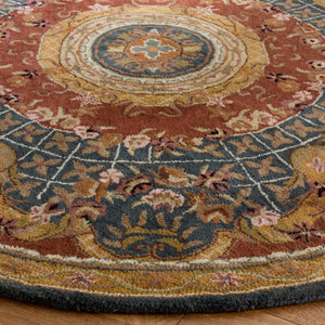 Safavieh Classic CL304 Hand Tufted Rug