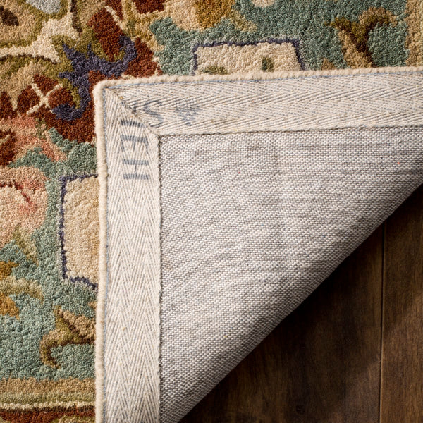 Safavieh Classic CL304 Hand Tufted Rug