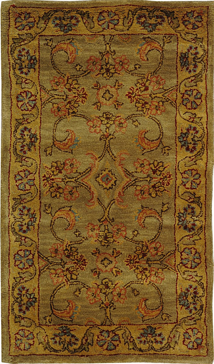 Safavieh Classic CL324 Hand Tufted Rug