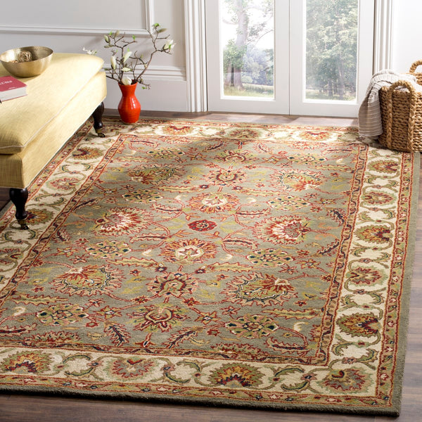 Safavieh Classic CL359 Hand Tufted Rug