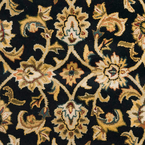 Safavieh Classic CL758 Hand Tufted Rug