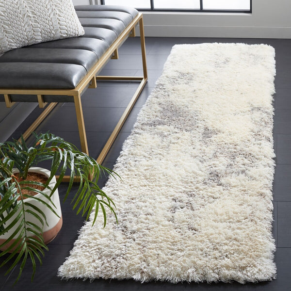 Safavieh Cloud Shag 110 Shag Power Loomed Rug Ivory / Grey CLD110A-9