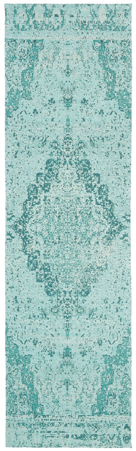 Safavieh Classic Vintage 110 Power Loomed Polyester Rug CLV110K-28