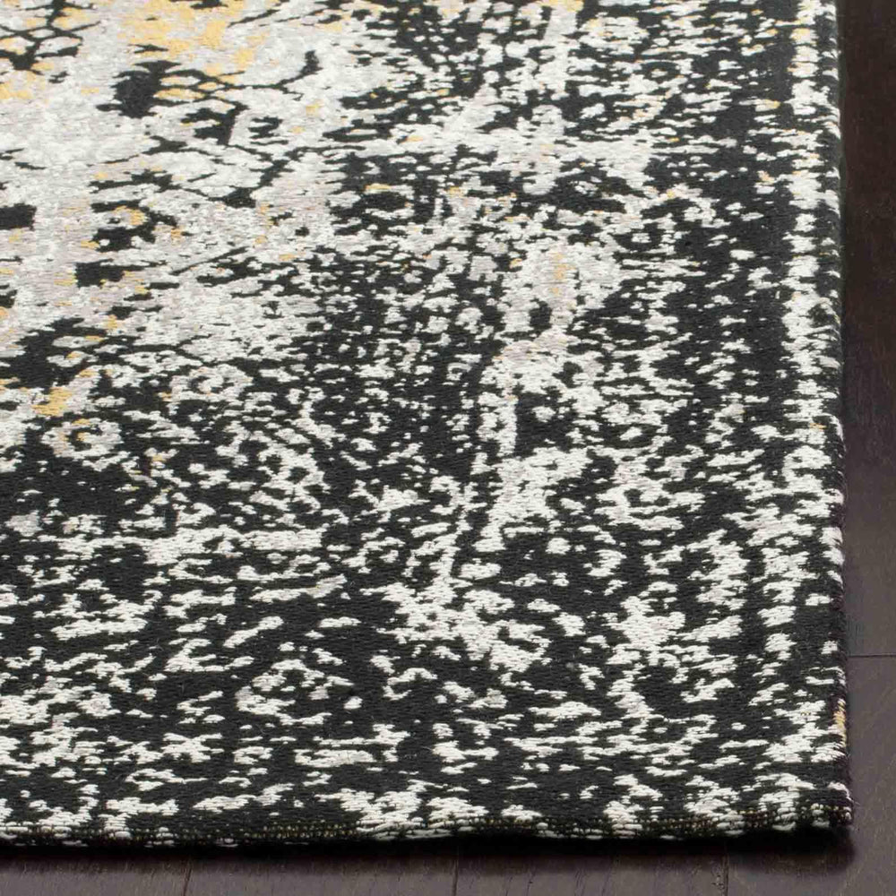 Safavieh Classic Vintage 223 Power Loomed 80% Polyester/20% Cotton Rug CLV223A-3