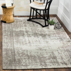 Safavieh Classic CLV225 Power Loomed Rug