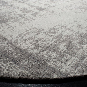 Safavieh Classic CLV225 Power Loomed Rug