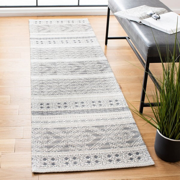 Safavieh Classic Vintage 717 Hand Woven Polyester Bohemian Rug CLV717F-4