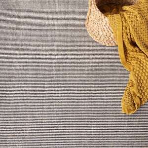 Safavieh Classic Vintage 951 Hand Loomed 60% Microfiber/40% Polyester & Cotton Rug CLV951A-8