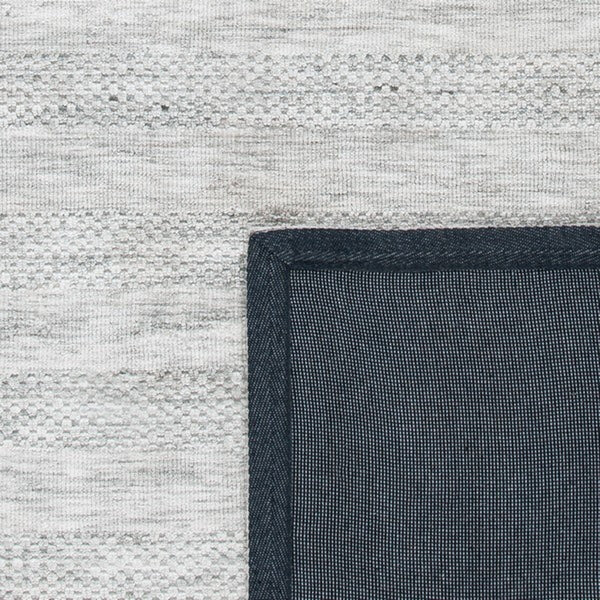 Safavieh Classic Vintage 952 Hand Loomed Micro Fiber Rug CLV952F-8