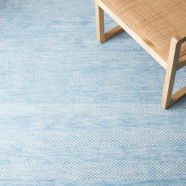 Safavieh Classic Vintage 952 Hand Loomed Micro Fiber Rug CLV952M-8