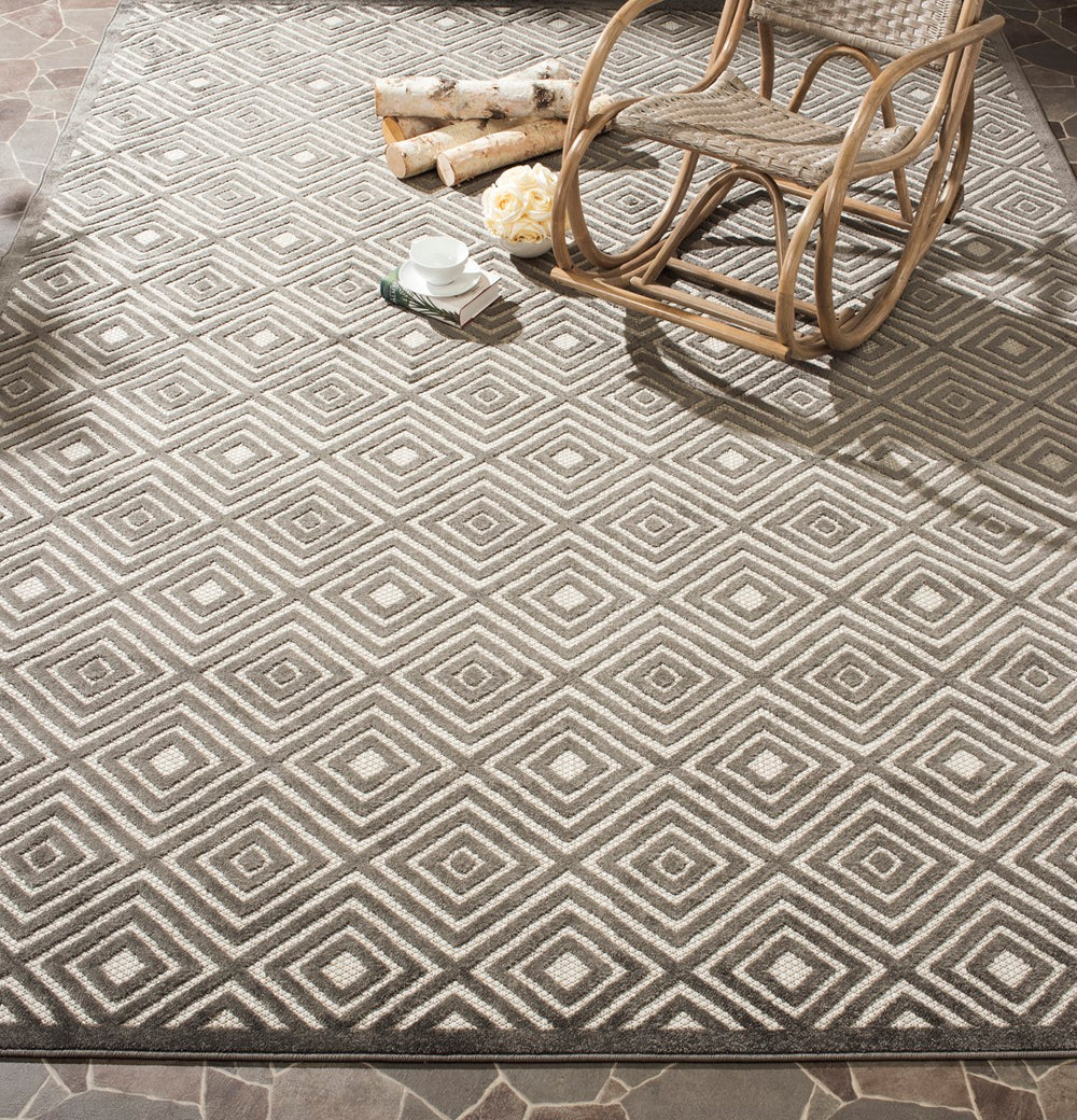 Safavieh Cottage COTS913 Power Loomed Rug