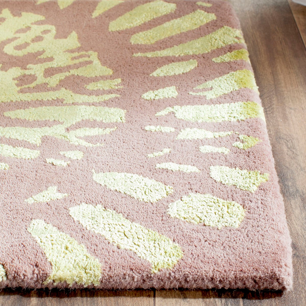 Safavieh Capri CPR411 Hand Tufted Rug