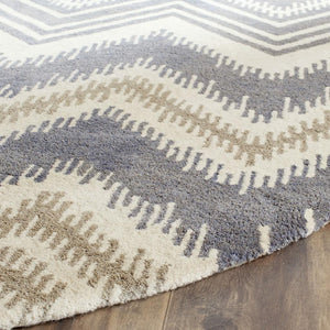 Safavieh Capri 445 Hand Tufted Wool Rug CPR445A-2