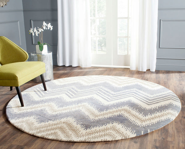 Safavieh Capri 445 Hand Tufted Wool Rug CPR445A-2