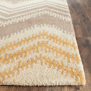 Safavieh Capri 445 Hand Tufted Wool Rug CPR445B-2