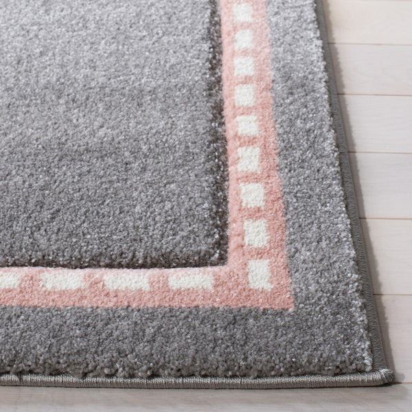 Safavieh Carousel Kids 166 Power Loomed 100% Polypropylene Kids Rug CRK166F-8