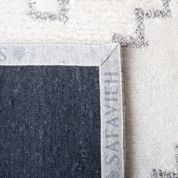 Casablanca 205 Bohemian Hand Tufted 80% Wool, 10% Polyester, 10% Cotton Rug Grey / Ivory