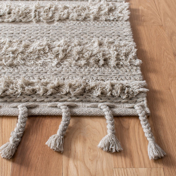 Safavieh Casablanca 450 100% Wool Hand Woven Rug CSB450H-9