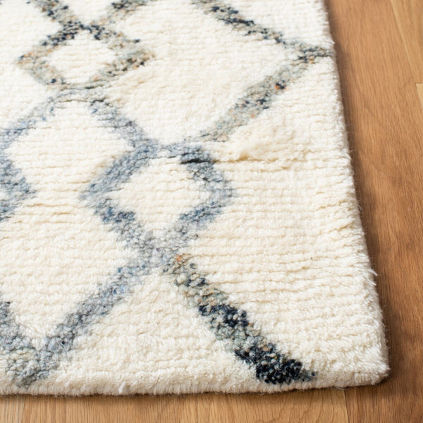 Casablanca Luxurious Handknotted 100% Wool Rug with 0.79" Pile Height for Elegant Home Décor
