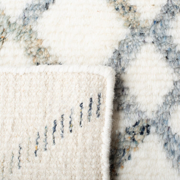 Casablanca Luxurious Handknotted 100% Wool Rug with 0.79" Pile Height for Elegant Home Décor