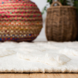 Safavieh Casablanca 558 With Tassel Hand Woven Wool Bohemian Rug CSB558A-9