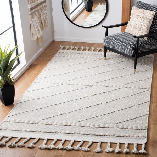 Casablanca 575 With Tassel Handloomed 80% Wool, 20% Cotton Bohemian Rug Silver / Ivory 80% WOOL, 20% COTTON CSB575G-8